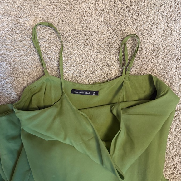 Abercrombie & Fitch Elegant Green Slip Dress - Picture 4 of 4